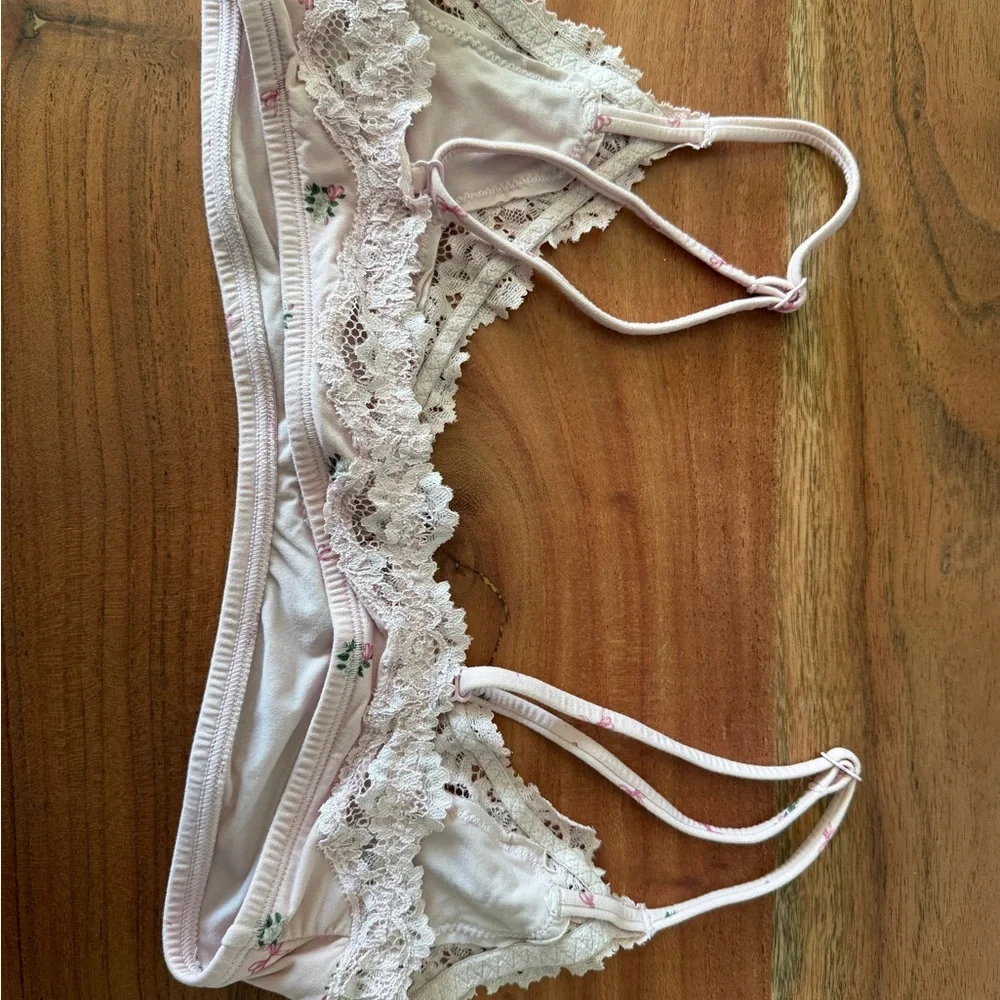SKIMS Bralettes - Picture 6 of 11
